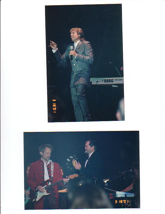 Ginger Fitts’s Pictures of The Monkees 2001 – 16