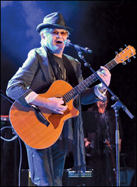 Monkees tour pays homage to Jones