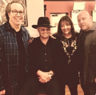 Micky Dolenz Performs with New Monkees!