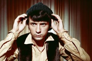 LOS ANGELES - CIRCA 1967:  Mike Nesmith on the set of the television show The Monkees circa 1967 in Los Angeles, California. (Photo by Michael Ochs Archives/Getty Images)